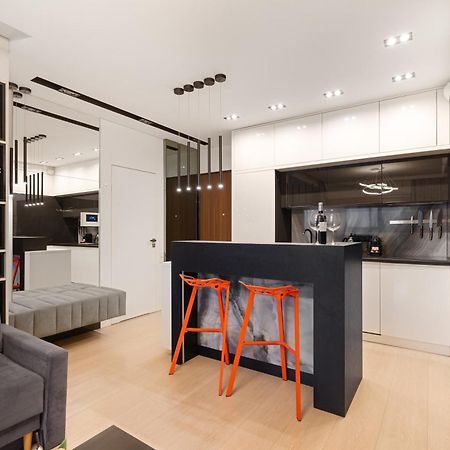 Golden Apartments -City Center - Mennica Residence Варшава Экстерьер фото
