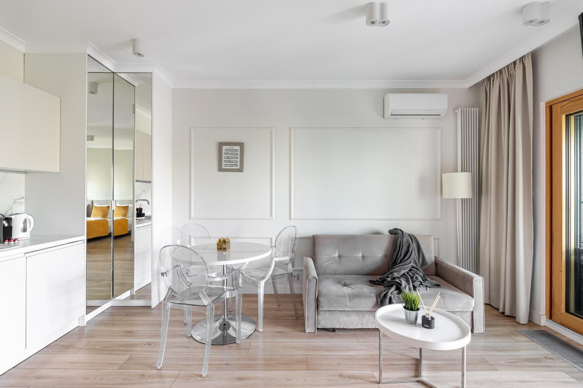 Golden Apartments -City Center - Mennica Residence Варшава Экстерьер фото