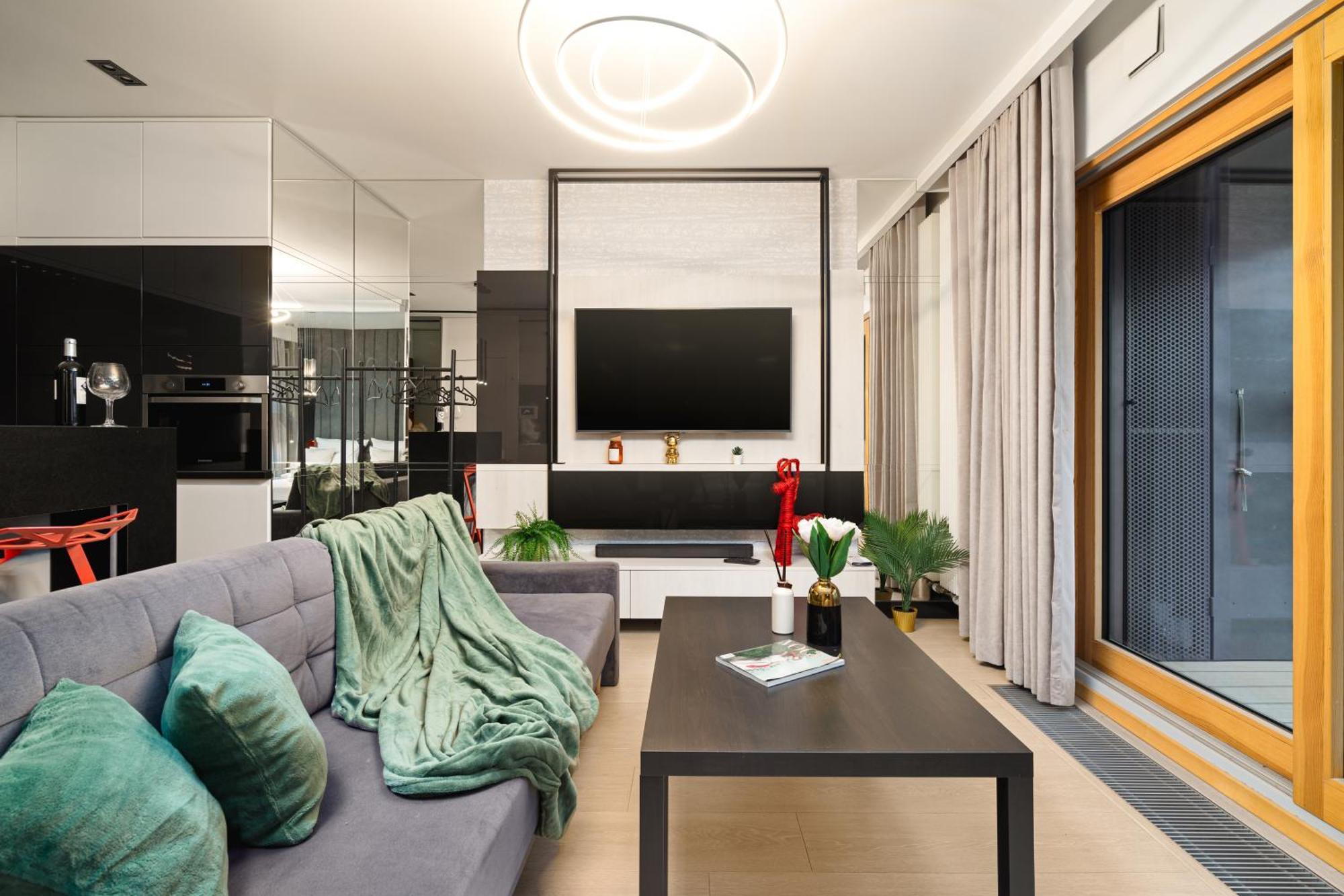 Golden Apartments -City Center - Mennica Residence Варшава Экстерьер фото